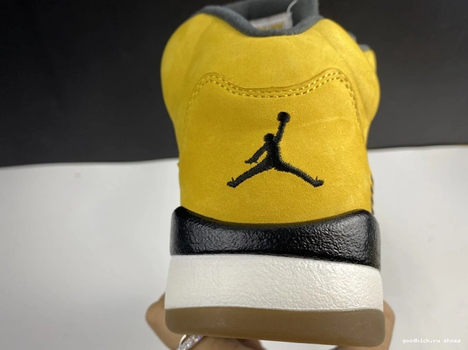 Rep 5 454783-701 T23 Jordan Tokyo Retro Air 0730